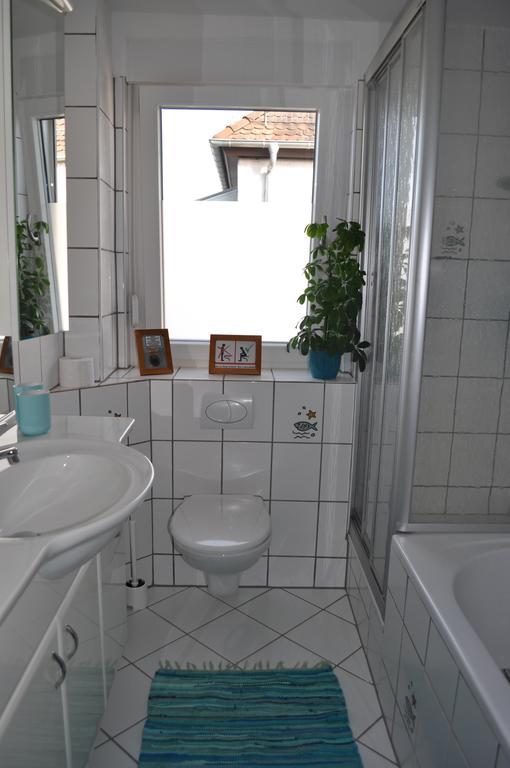 Punkrock Harbour Pension Baehr Karlsruhe Extérieur photo