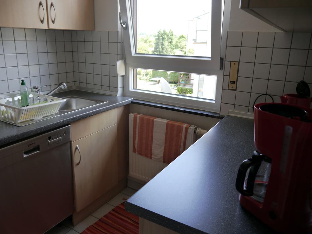 Punkrock Harbour Pension Baehr Karlsruhe Extérieur photo